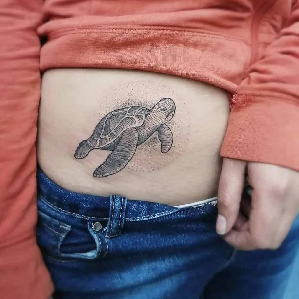 Tatuaj simbol al liniștii pentru o fată