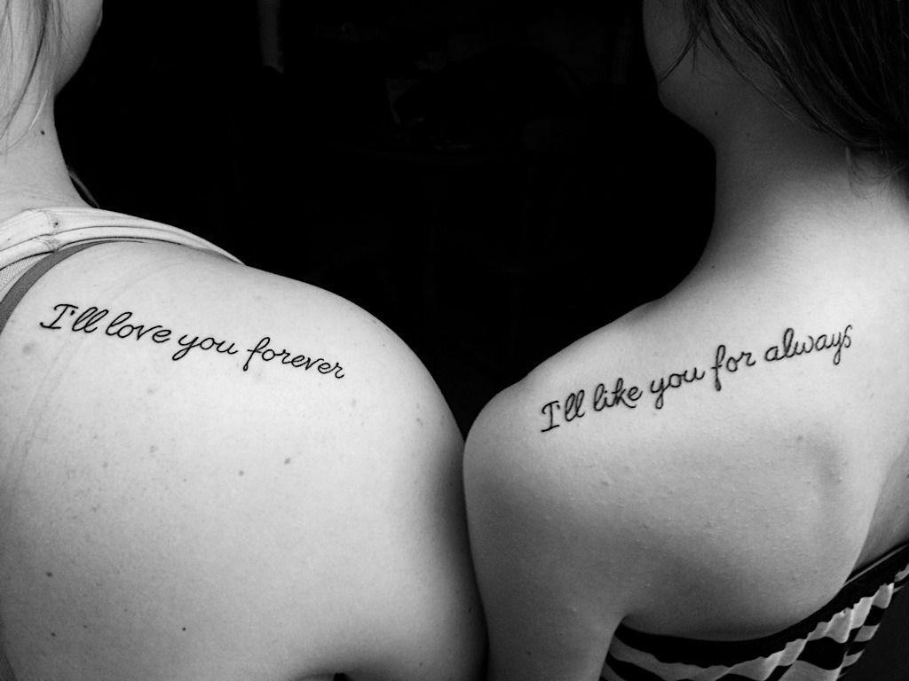 inscripții de tatuaje pentru îndrăgostiți pe umeri
