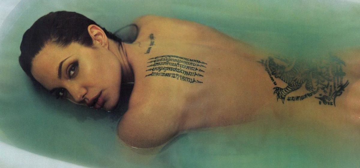Angelina Jolie tetoválás
