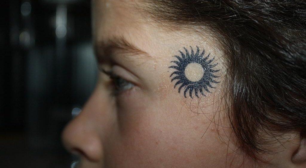 juodos saulės tatuiruotė