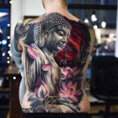 Татуировка Будда цветная на спине