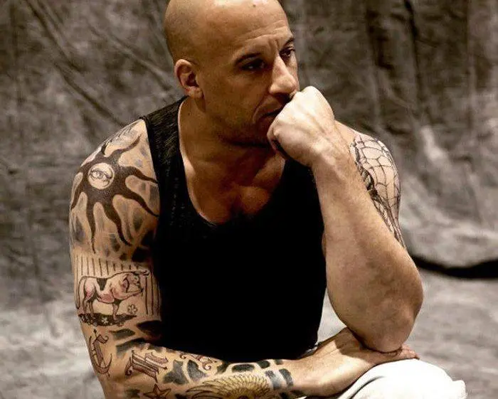 Vin Diesel -tatuoinnit käsivarteen