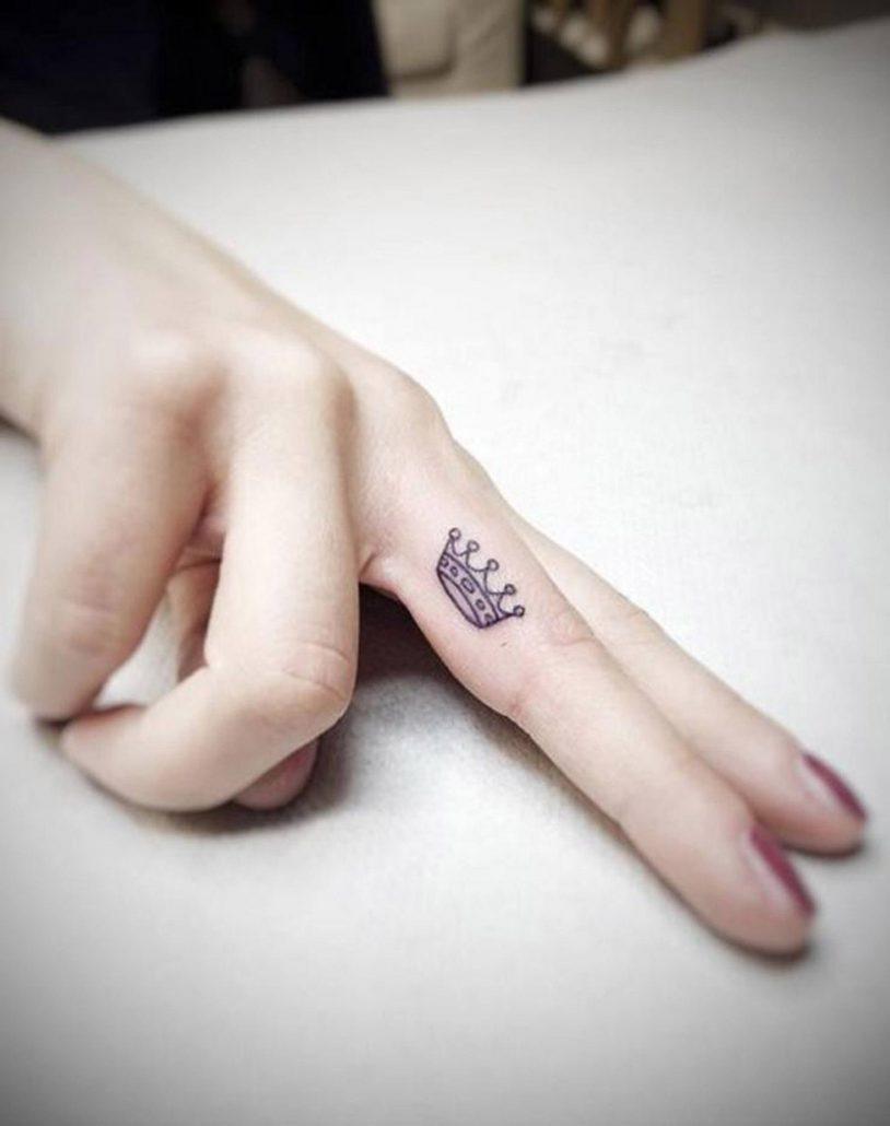 105 Татуювання на зап'ясті, руках і маленьких і оригінальних пальцях