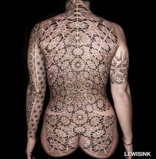 120 татуировок лучших тату мастеров мира