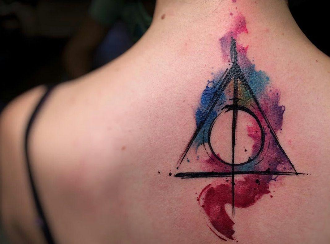 22 татуировки, вдохновленные Гарри Поттером: магия на коже