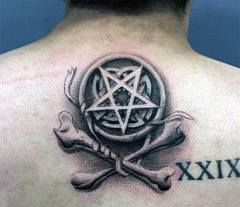 45 pentagram lossis tsib-taw lub hnub qub tattoos - duab thiab lub ntsiab lus