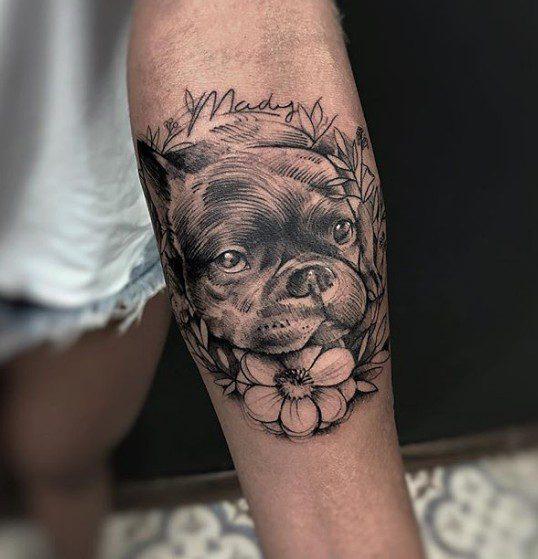 50 bulldog tatuaje (eta zer esan nahi duten)