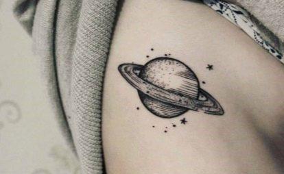 61 tatuaży Saturna (i ich znaczenie)