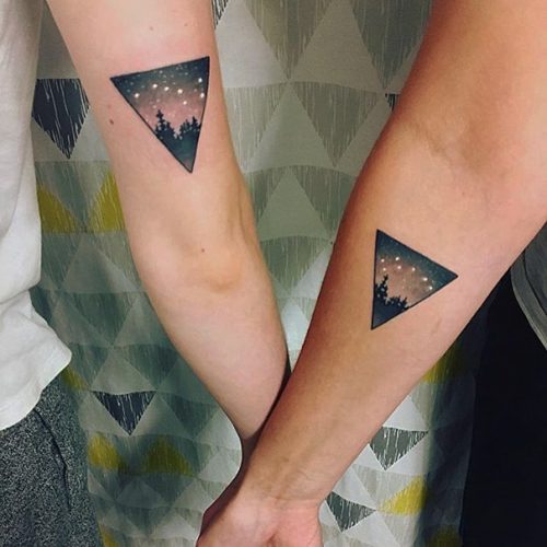 62 крутых идеи татуировки для друзей и их значение
