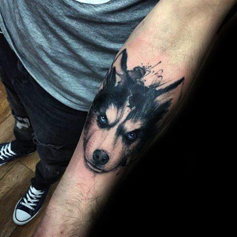 Ma tattoo a Siberian Husky (ndi zomwe akutanthauza)