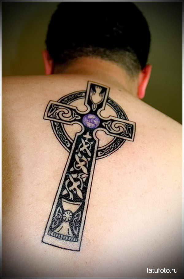 88 татуировки с келтски кръст (и какво означават)