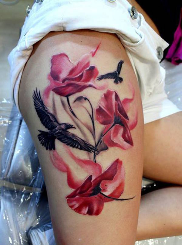 Эффектные татуировки птицы