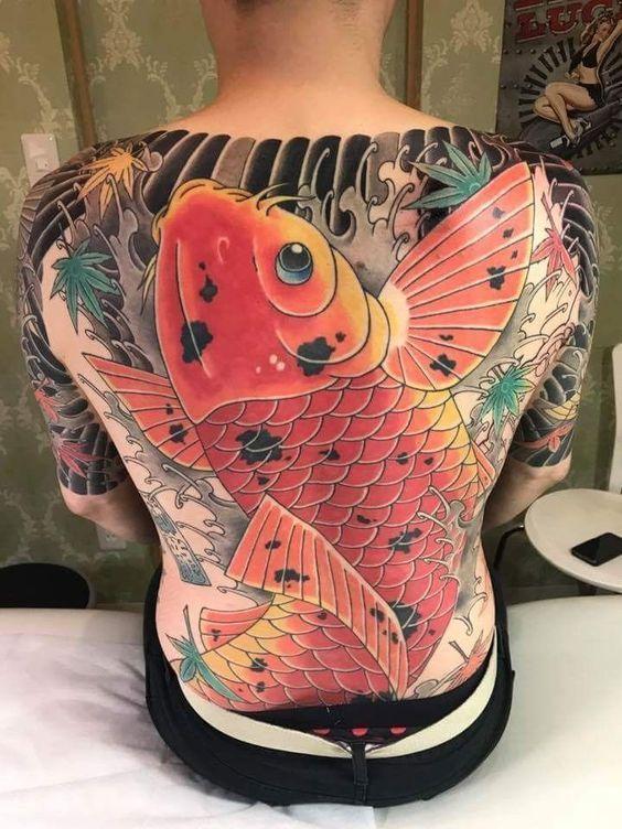 Velkolepé japonské tetování koi ryby