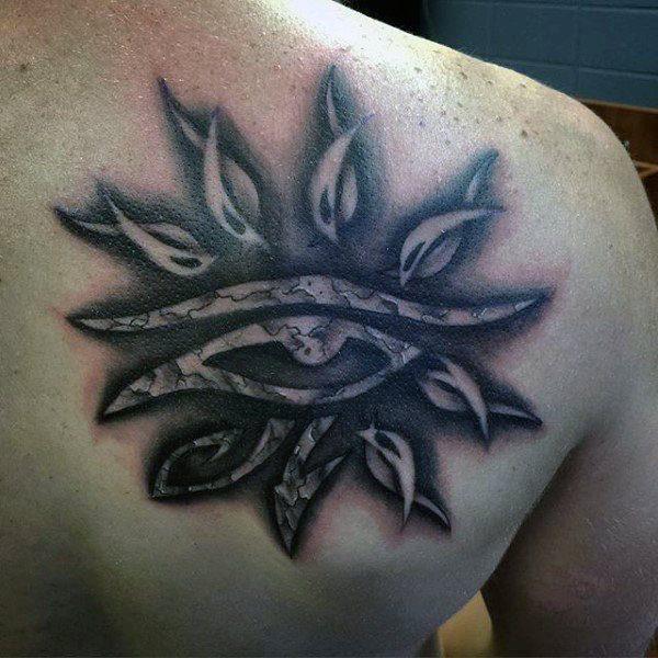 эскизы татуировок глаз гор на мужчине 39