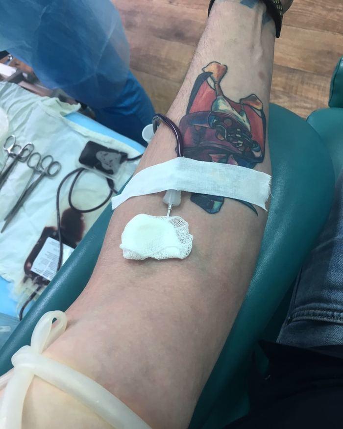 Podo doar sangue cunha tatuaxe?