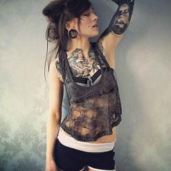 Monami Frost (Irena Straume)