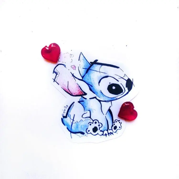 Tatouages ​​doux inspirés de Lilo et Stitch : photos et sens