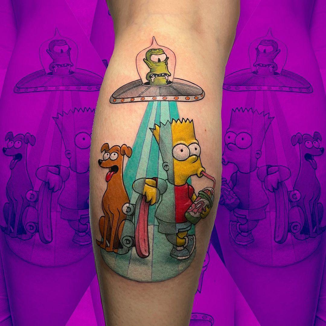 Täysin kiiltävät Simpsons -tyyliset tatuoinnit