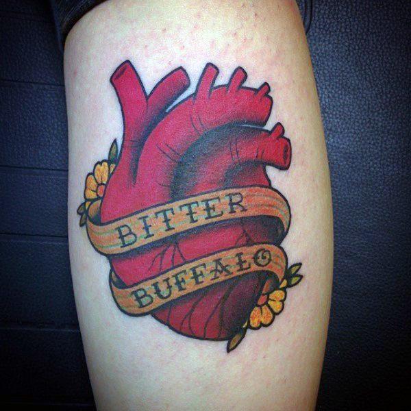 реалистичное анатомическое тату в форме сердца 135