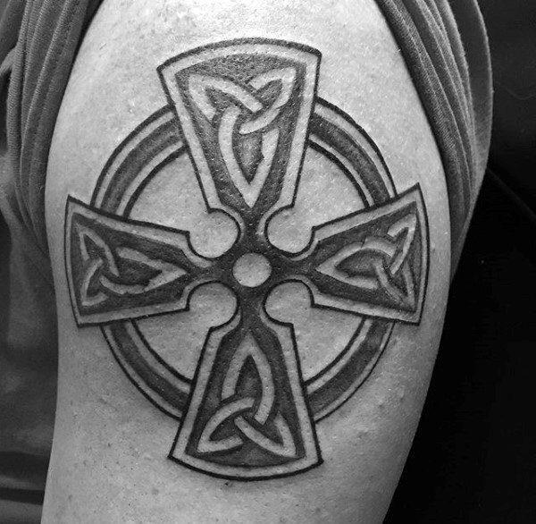 тату кельтский крест 325