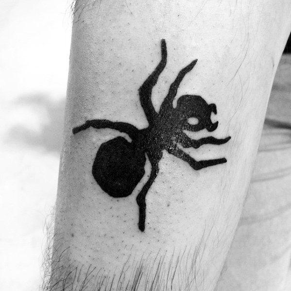 татуировка муравей 22