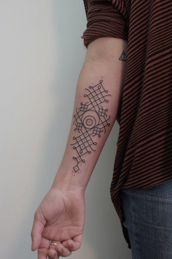 геометрическая татуировка 1204