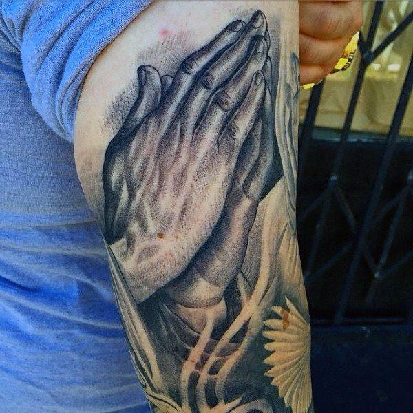 татуировка руки 15