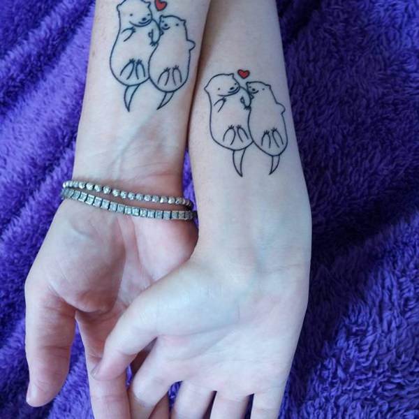 мать дочь татуировки
