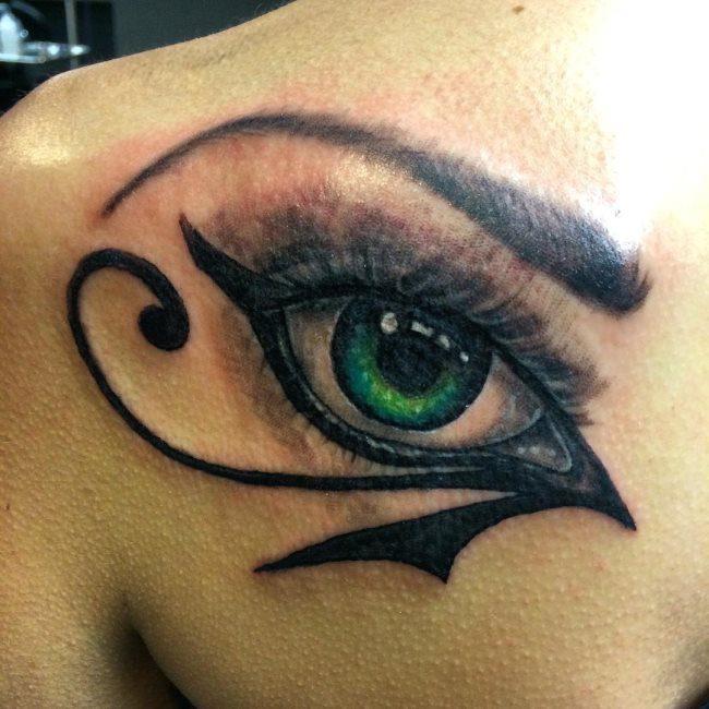 глаз ра татуировка 301
