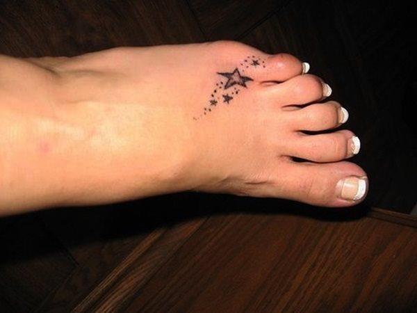 татуировка на ноге 150