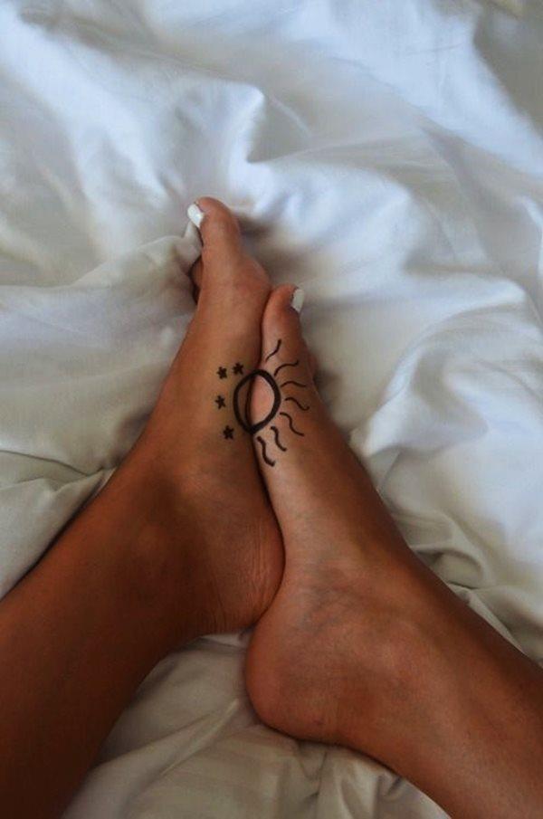 татуировка на ноге 296