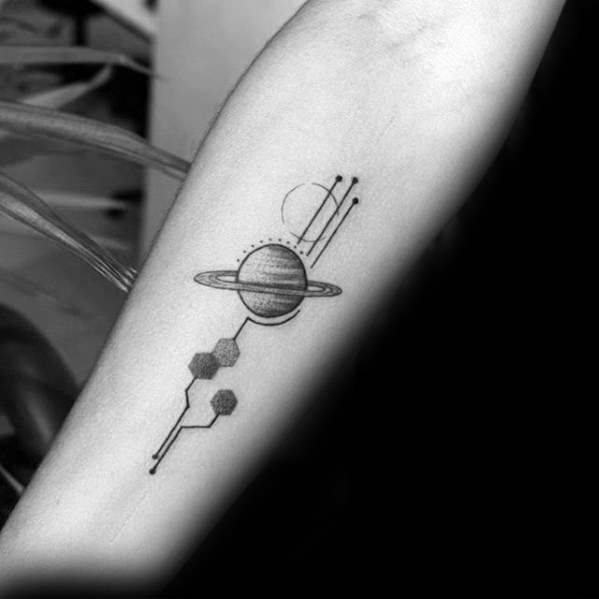 Сатурн тату 02
