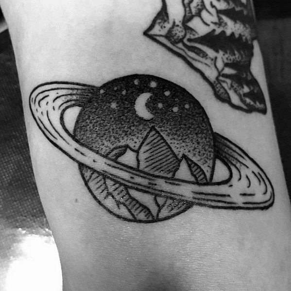 татуировка сатурн 29
