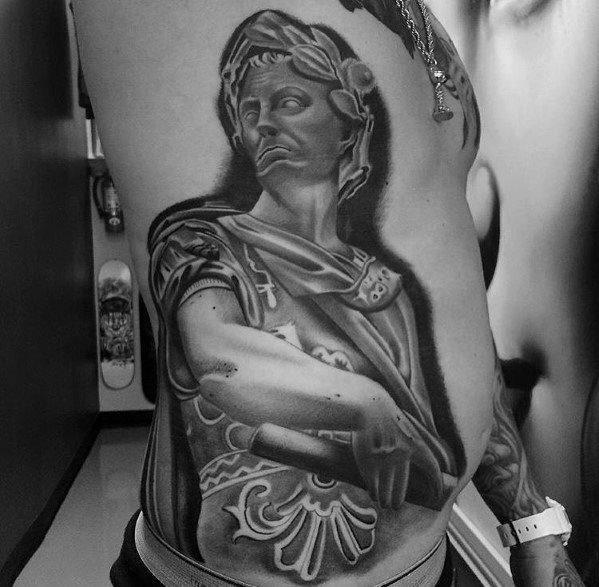 римская статуя татуировка 13