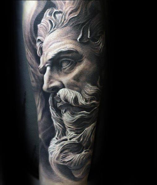 римская статуя татуировка 27