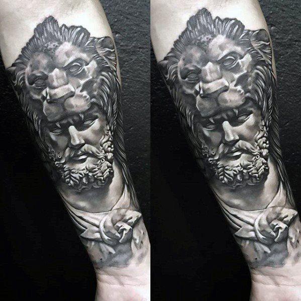 римская статуя татуировка 89