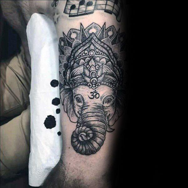 ом символ татуировки 11