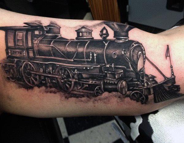 поезд татуировки 01
