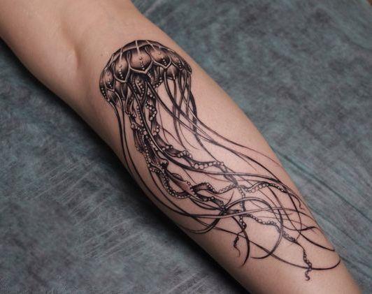 Медуза татуировкасы: фотосурет және мағынасы