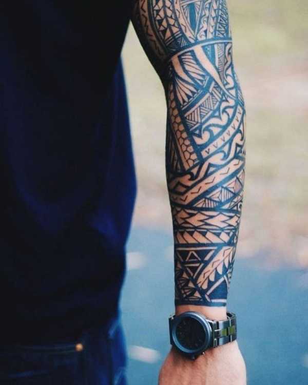 Tetovaža na podlaktici nevjerojatnih ideja i dizajna