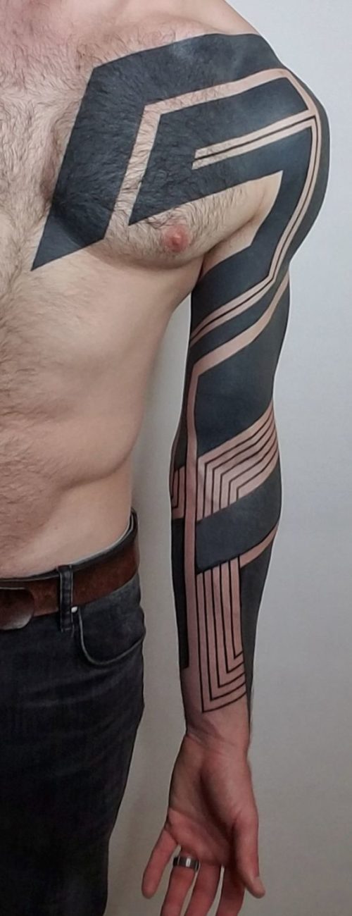 Татуировки на груди для мужчин