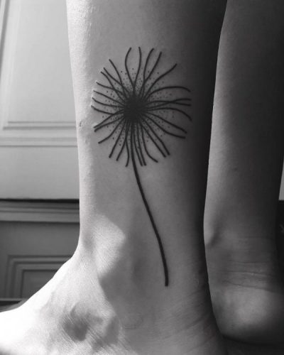 Татуировки на ногах для женщин и их значения