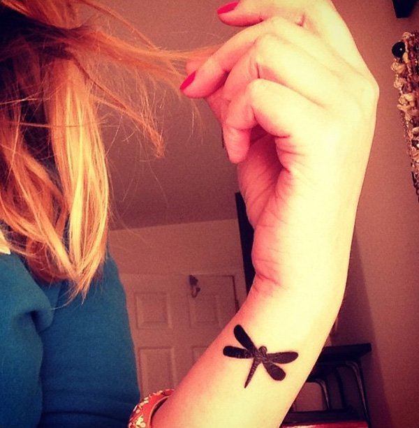 Татуировки на запястье: 60 лучших оригинальных идей