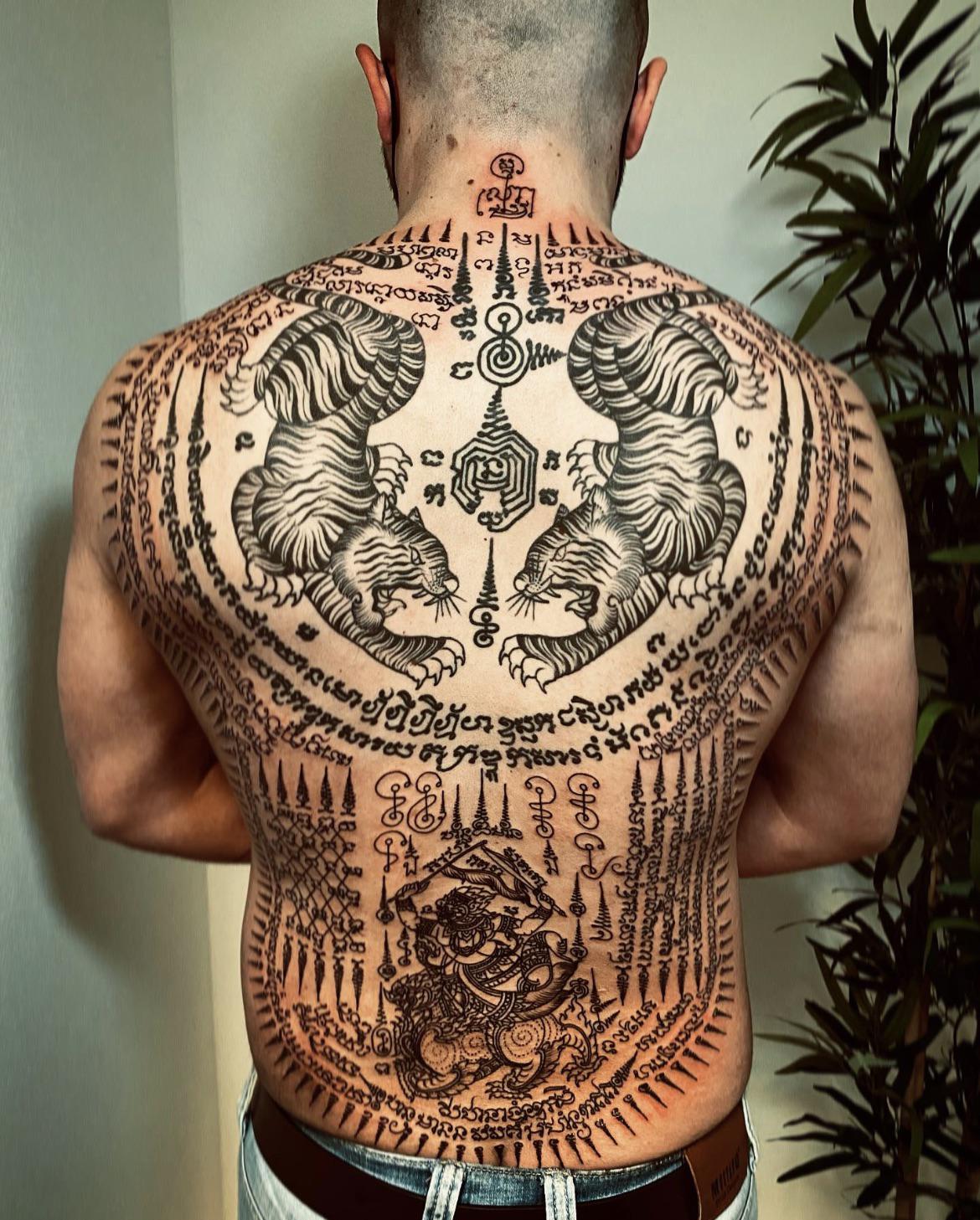 Что такое татуировки Сак Янт и что они означают?