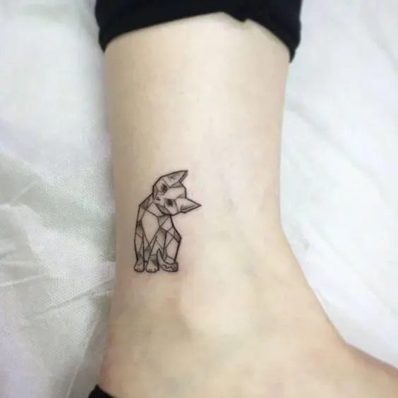 Wonderful animal tattoos for women