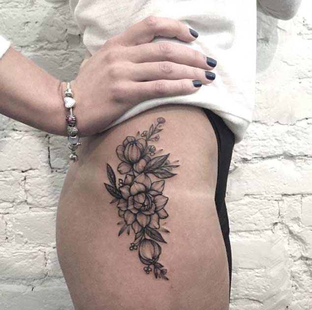 Women's thigh tattoos, ideas and sketches - All about tattoos