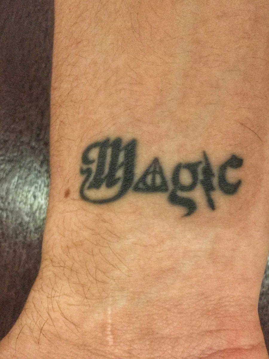 Tetování Harryho Pottera: vytetovaná magie