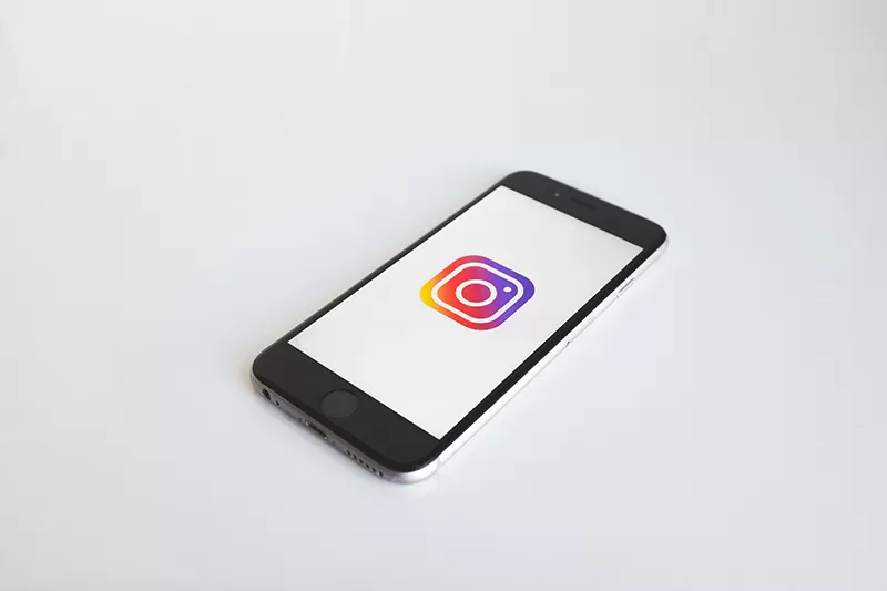 Как получить свою первую 1000 подписчиков на искусство в Instagram