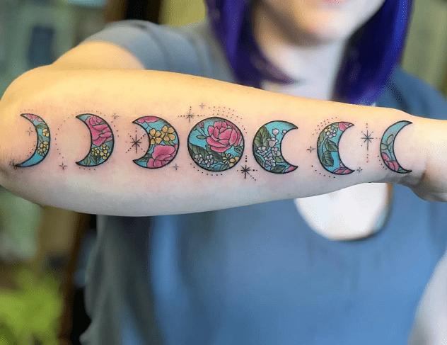 Значение татуировки полумесяц — узнайте, что означает эта татуировка