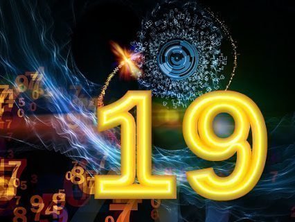 Angel number 19 - Numerology of the number 19. Angelic message about changes.